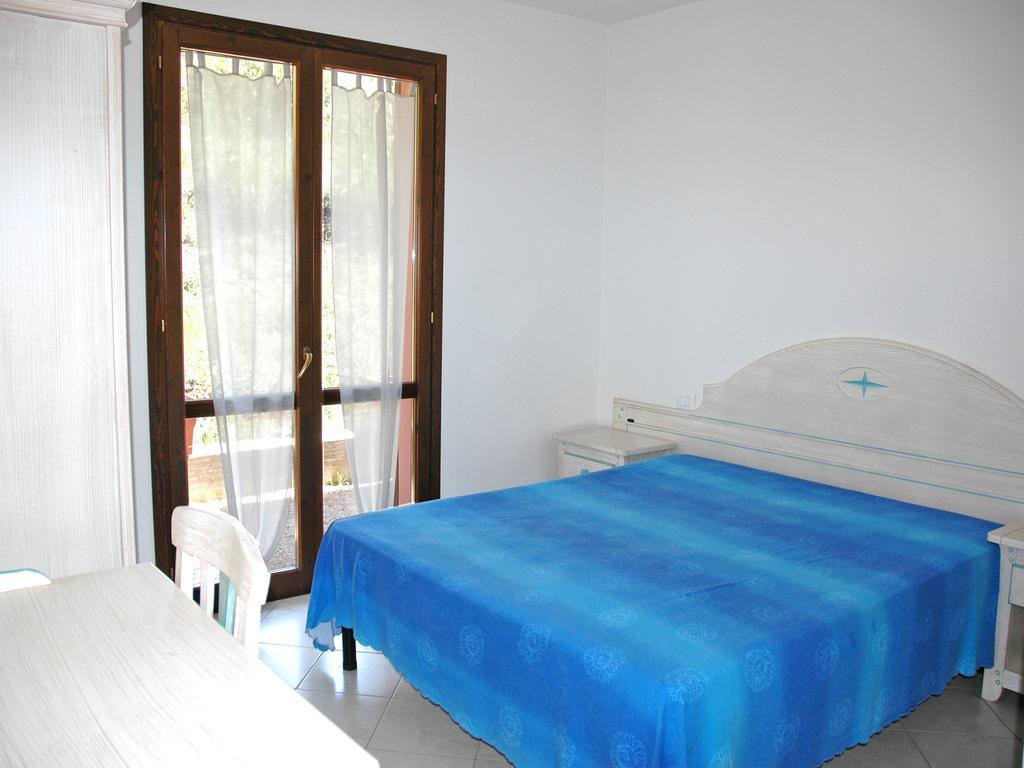 Baia Fiorita Appartement Porto Azzurro Buitenkant foto